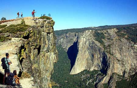 Yosemite-National-Park-trips